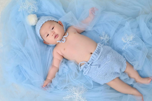 永兴宝宝吐奶频繁怎么回事 永兴宝宝吐奶频繁怎么回事